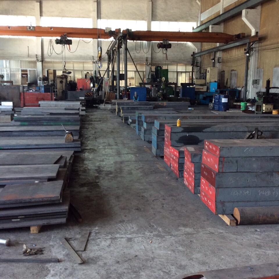 H13热作模具钢在模具制造加工中的应用与工艺解析