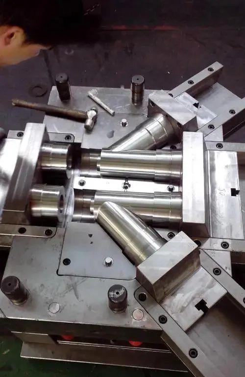 模具价格计算指南 影响因素、方法与参考