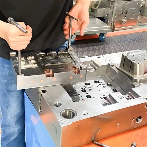 模具设计师网站与个人简历升级指南 聚焦331精铸模具制造加工